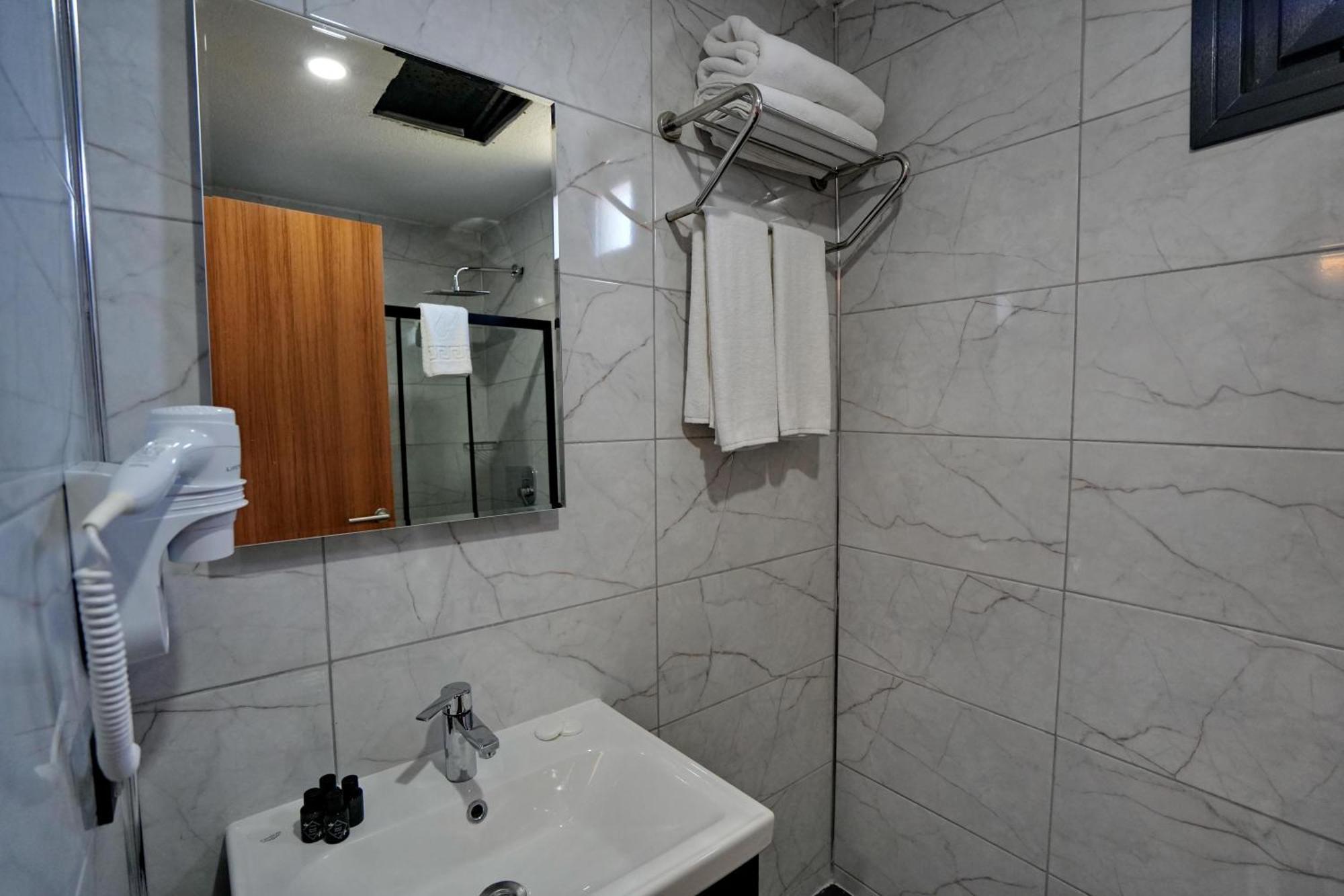 Shelton Airport Hotel Arnavutkoy Zewnętrze zdjęcie